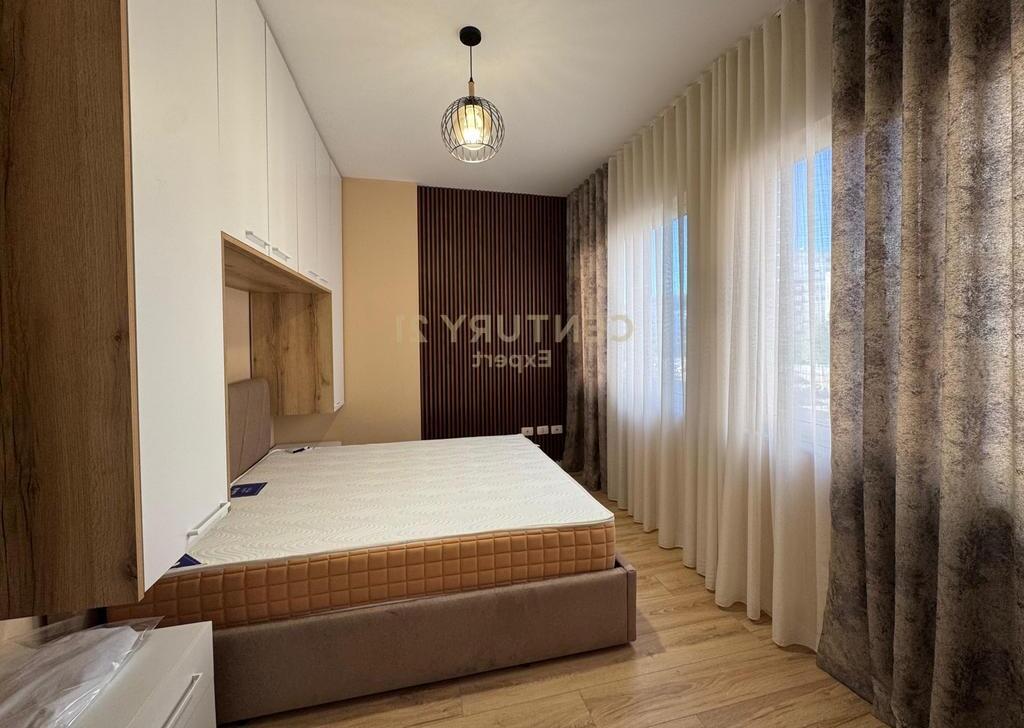 Apartament 1+1 Me Qira në Yzberish, Tiranë!