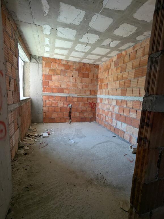 Apartment 2+1 for sale at Former Aviation Field, 164,000 Euro