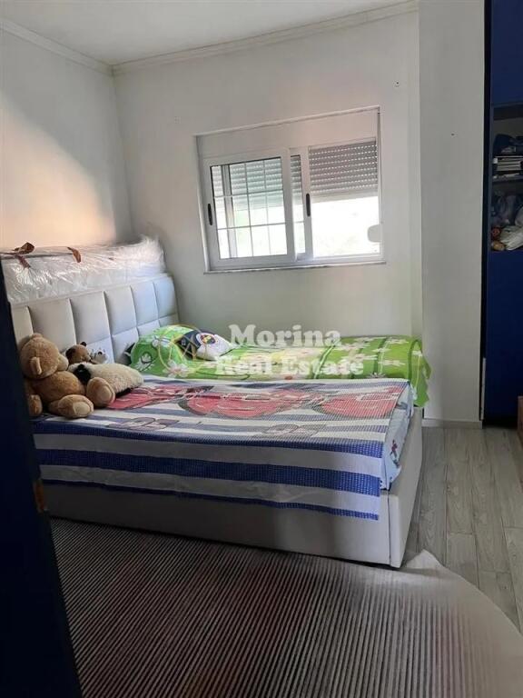 Qera, Apartament 2+1, Komuna e Parisit, 660 euro/muaj.
