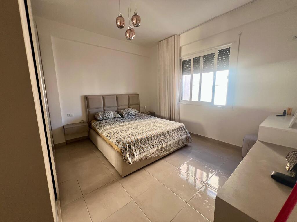 Apartament Per Qera Ne Lungomare