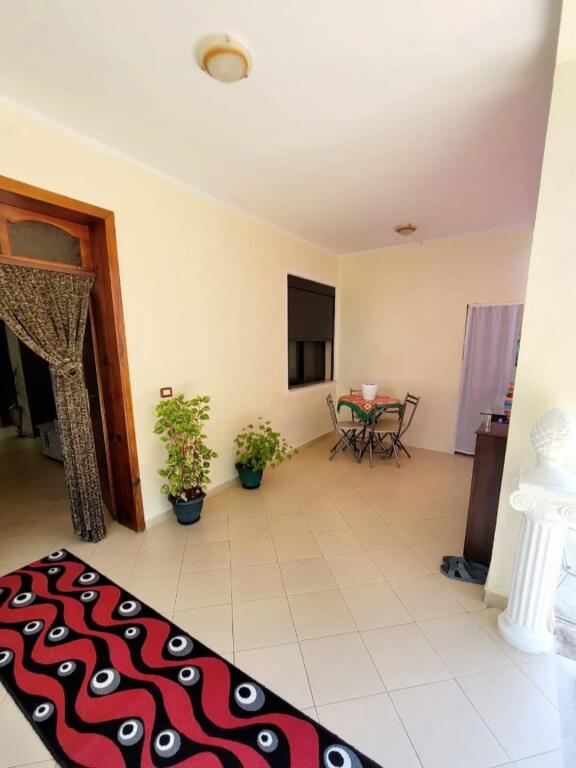 ✨🏡 Casa privata in vendita in una zona tranquilla, allo stesso tempo con accesso alle migliori zone di Kavaje🌿