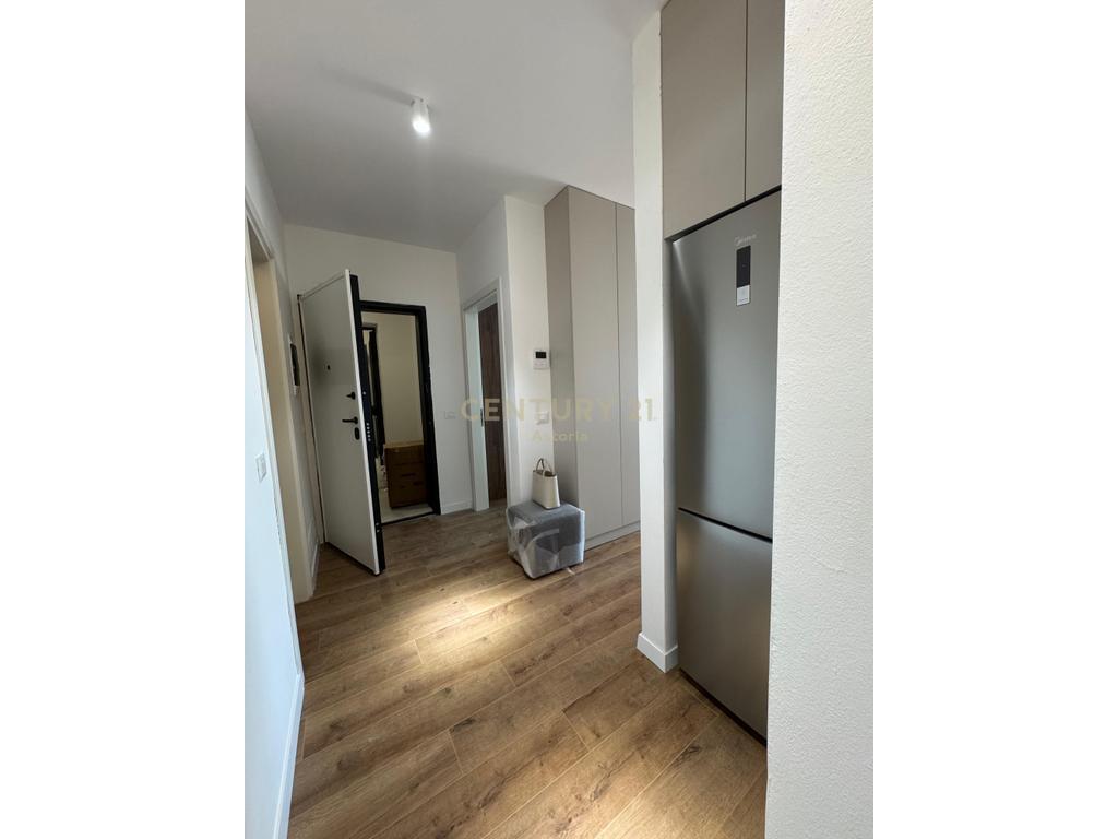 JEPET APARTAMENT 1+1 TE KOMUNA E PARISIT