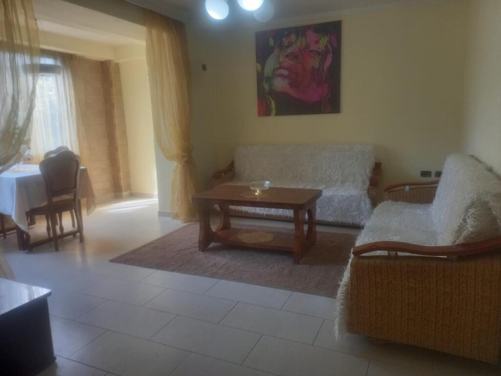 Jepet me qera apart 2+1 te 21 Dhjetori