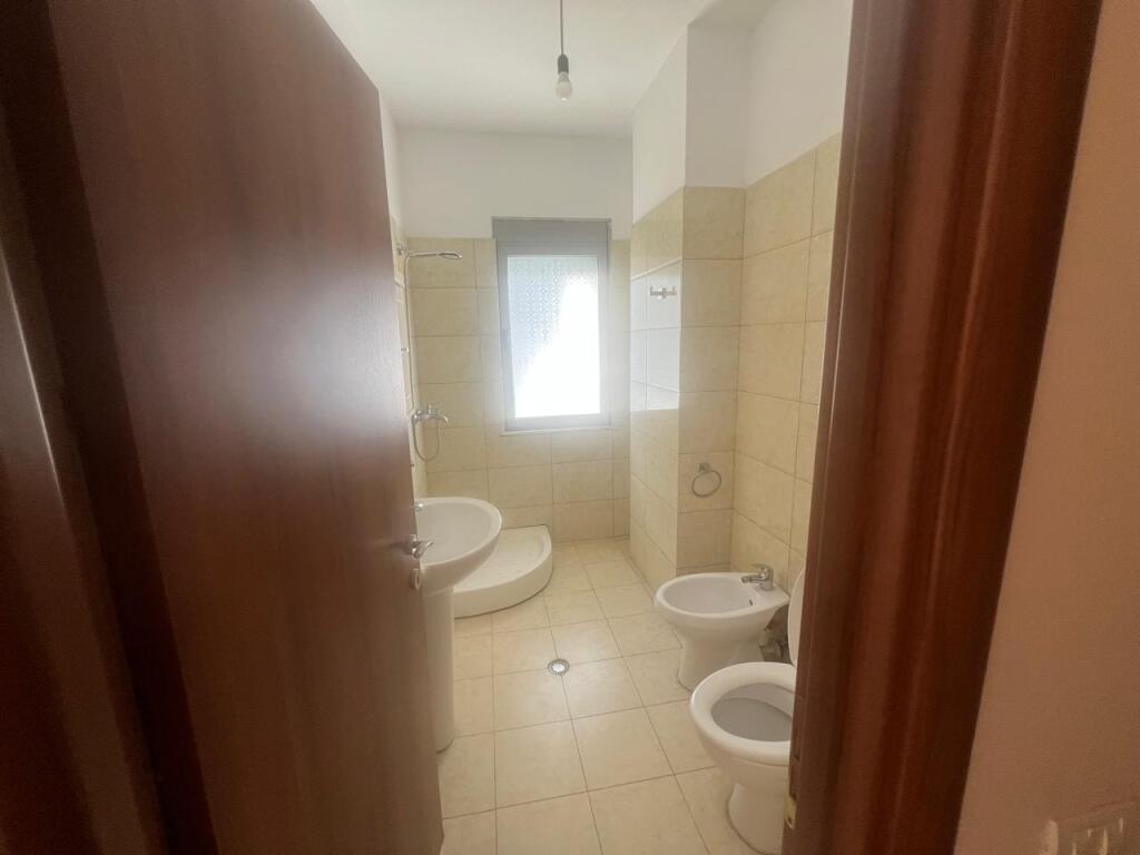 For sale 2+1+2, Eja Studio, Astir
