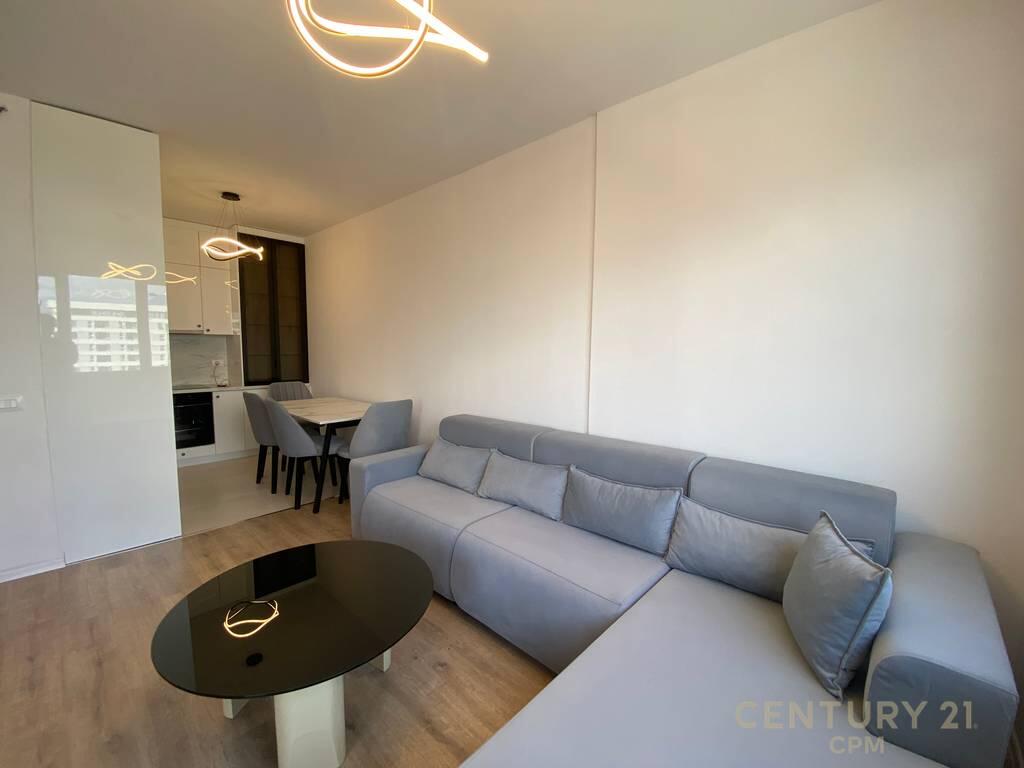TEK UNIVERS CITY JAPIM ME QIRA APARTAMENT 2+1+2+ DEPO + PARKIM