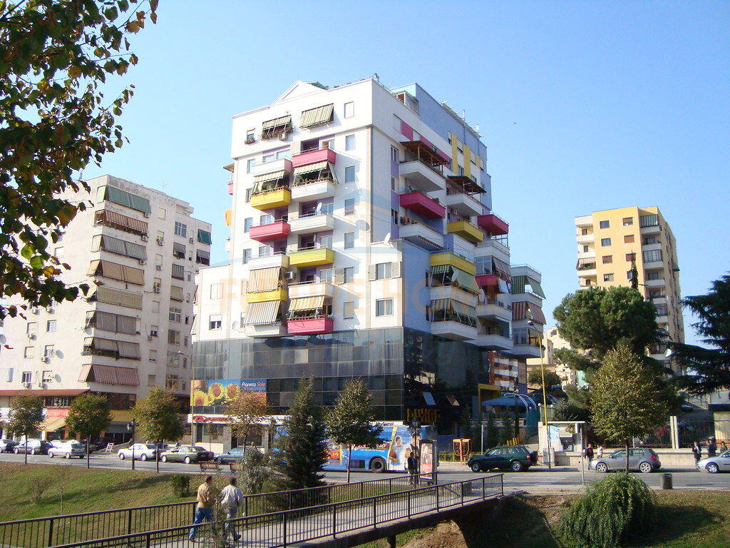 Affitto, Locale Commerciale, Viale Giovanna d'Arco