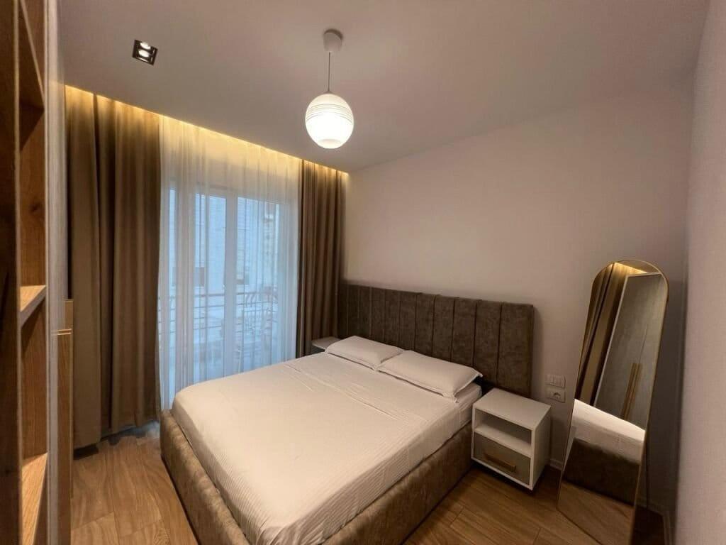jepet me qira apartamant 2+1+ post parkimi tek Liqeni I Thate!