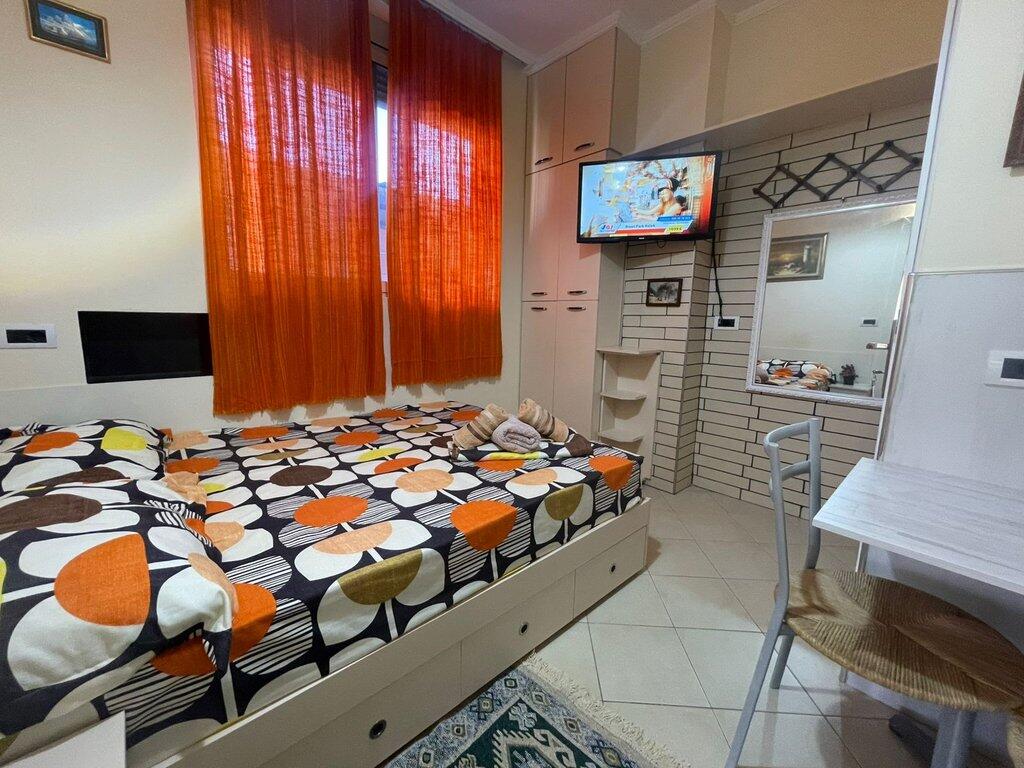 Appartamento 1+1 in Affitto a Frigoriferi, Tirana 370 € /Mese