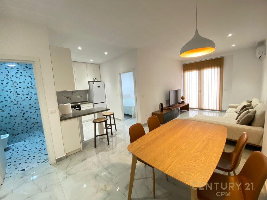 GARDEN BUILDING , JAPIM PER QIRA APARTAMENT 1+1! 750 € /Muaj