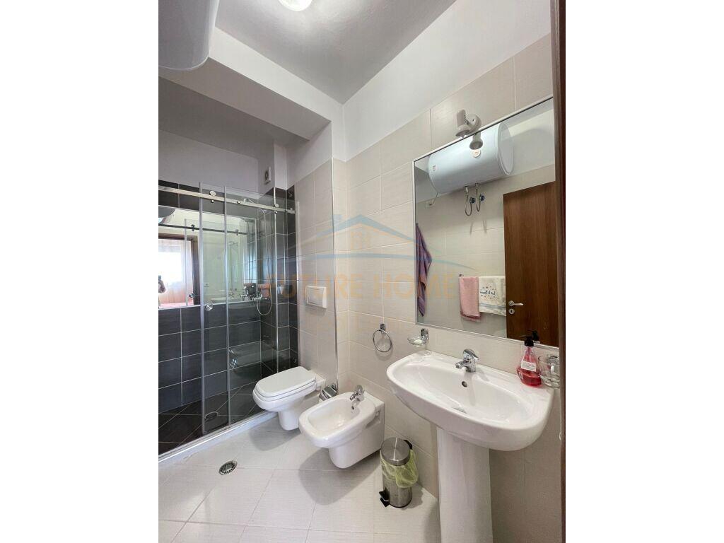 Qera, Duplex (3+1+3)+ Verandë, Rezidenca Kodra E Diellit 1, Tiranë