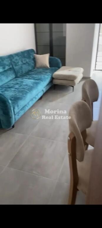 Qera, Apartament 1+1,  Sheshi Skenderbej, 700 euro/muaj