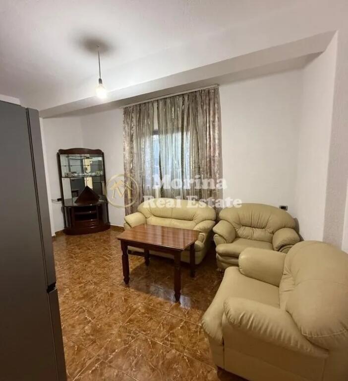Qera Shtepi Private, 2+1+Bllk “Laprak” 400 Euro/Muaj