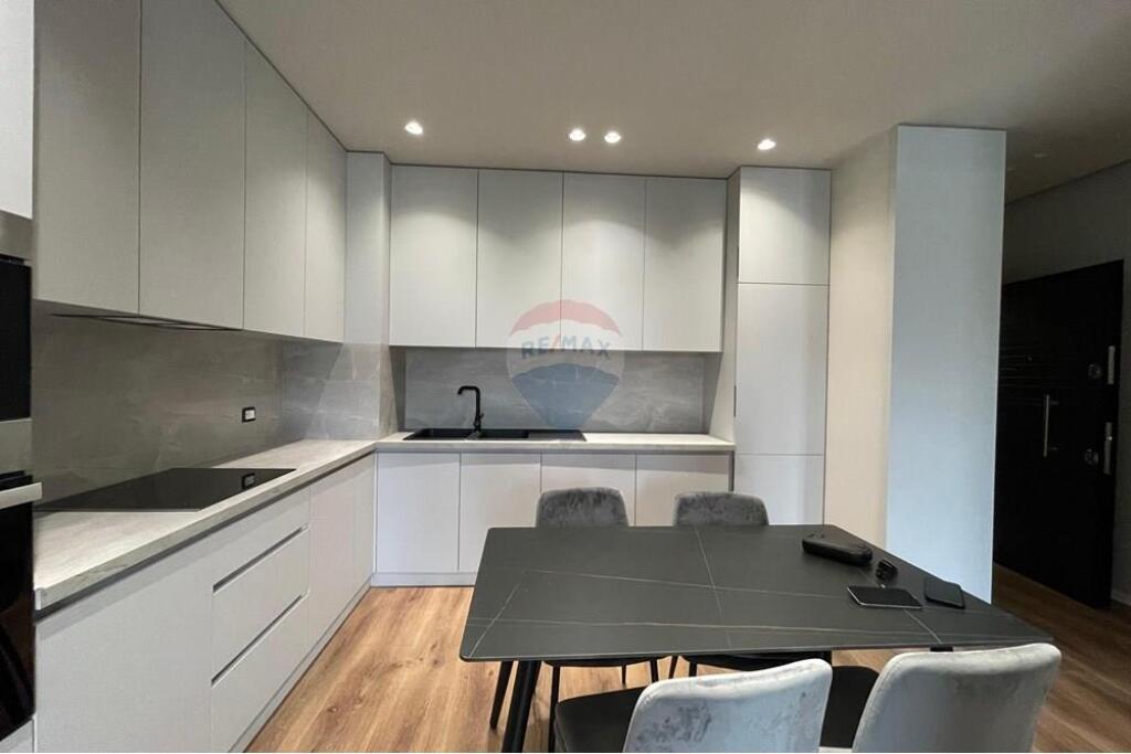 APARTAMENT 1+1 ME QIRA-LIQENI I THATE