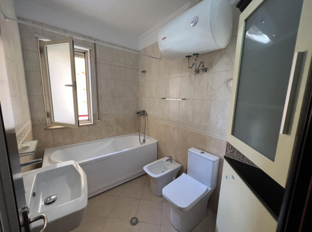 📣 AFFITTO Appartamento 2+1 Con 2 Bagni 📍 Ex Blocco, Vicino alla Facoltà di Giurisprudenza ✨
