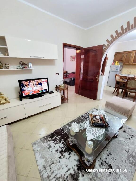 ✨🏡 Casa privata in vendita in una zona tranquilla, allo stesso tempo con accesso alle migliori zone di Kavaje🌿