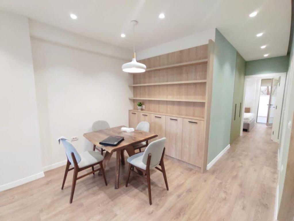 Apartment 2+1 for rent at Kompleksi Ferrari Liqeni i thate