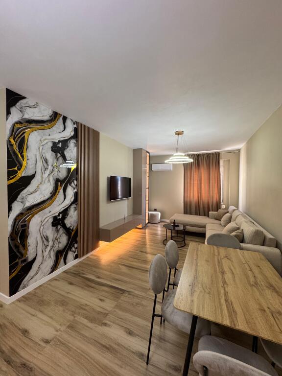 APARTAMENT I RI 1+1 PER QERA TE 21 DHJETORI