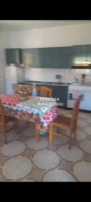 Affitto, Appartamento 1+1+Annesso, a Vore, 400 Euro/Mese