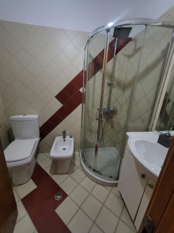 Appartamento 1+1 in vendita – vicino a Market Shparr 2, Fresk, Tirana 91.000 EURO