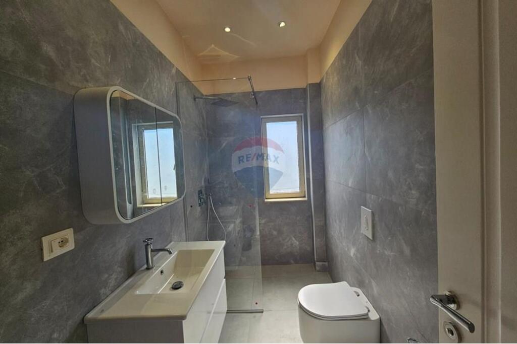 Apartament 1+1 per qira tek Rruga e Dibres!