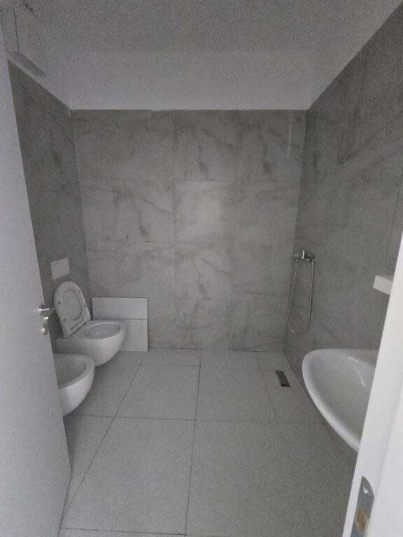 Super Apartament 1+1 me qera tek Univers City (400 Euro)