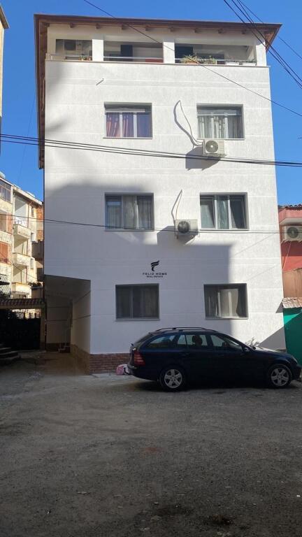 VILLA FOR SALE 550 M2 NEW MARKET 1,000,000 EURO