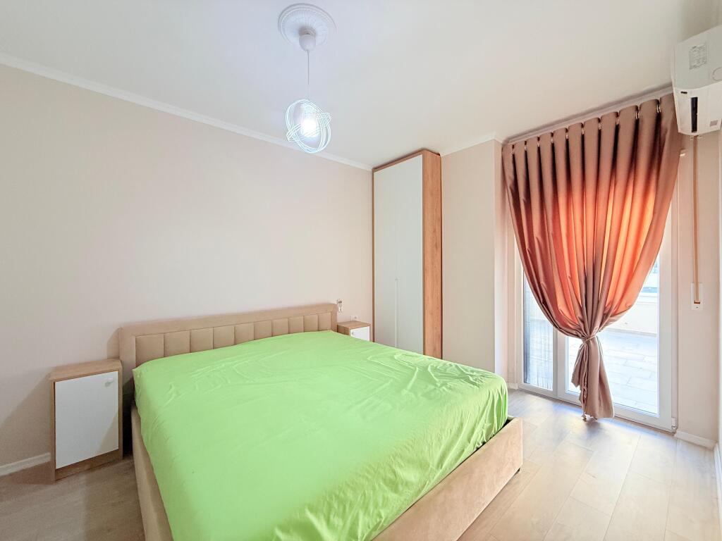Shitet Apartament 1+1 – Univers City