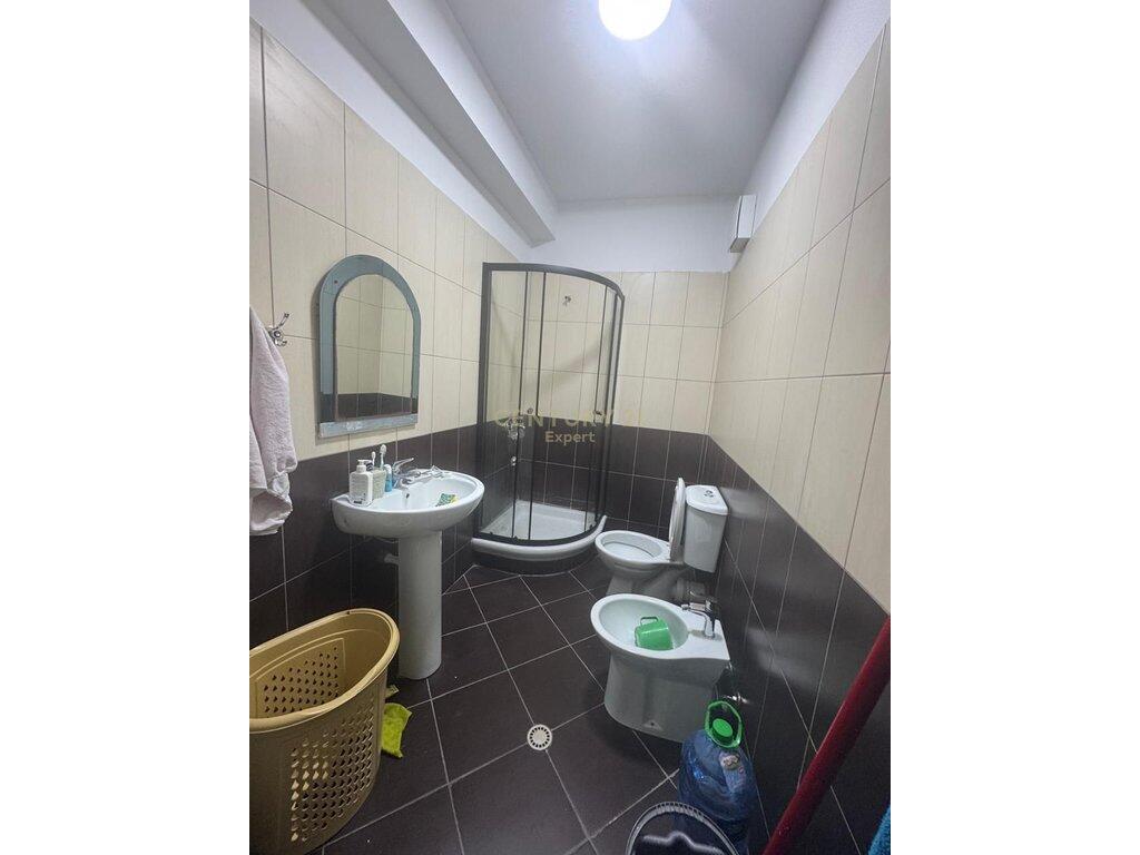 JAPIM ME QIRA APARTAMENT 2+1 TEK OSLO ASTIR!