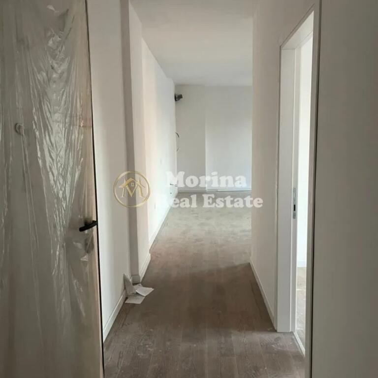 Affitto, Appartamento 2+1, Myslym Shyri, 1000 Euro/Mese
