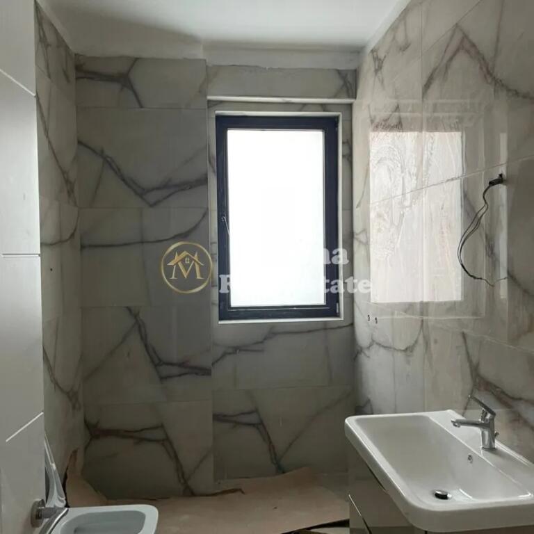 Affitto, Appartamento 2+1, Myslym Shyri, 1000 Euro/Mese