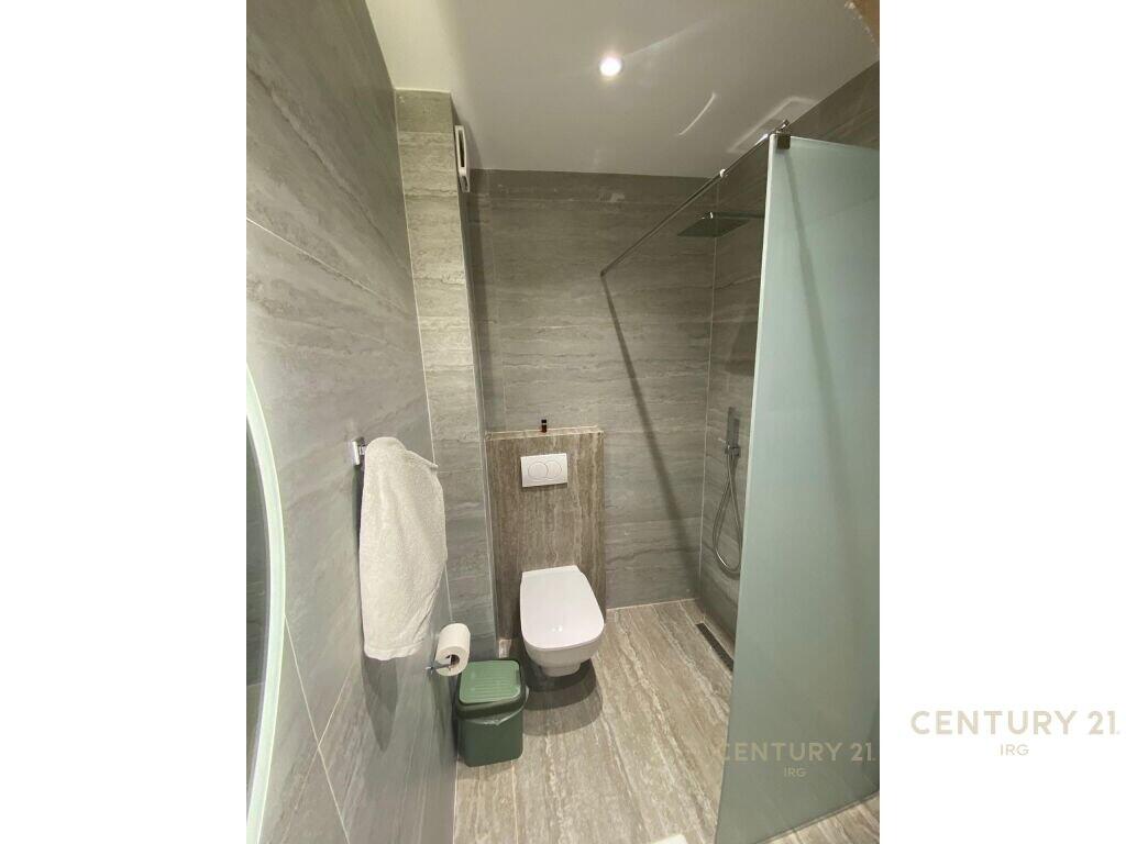 SHITET APARTAMENT 2+1+2 TE INVESTUAR NE SARANDE ! 185,000 €