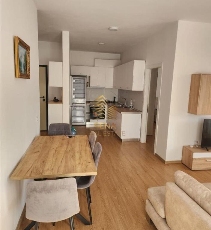 Affitto, Appartamento 2+1+2+blk, Ospedale QSUT, 650 Euro/Mese