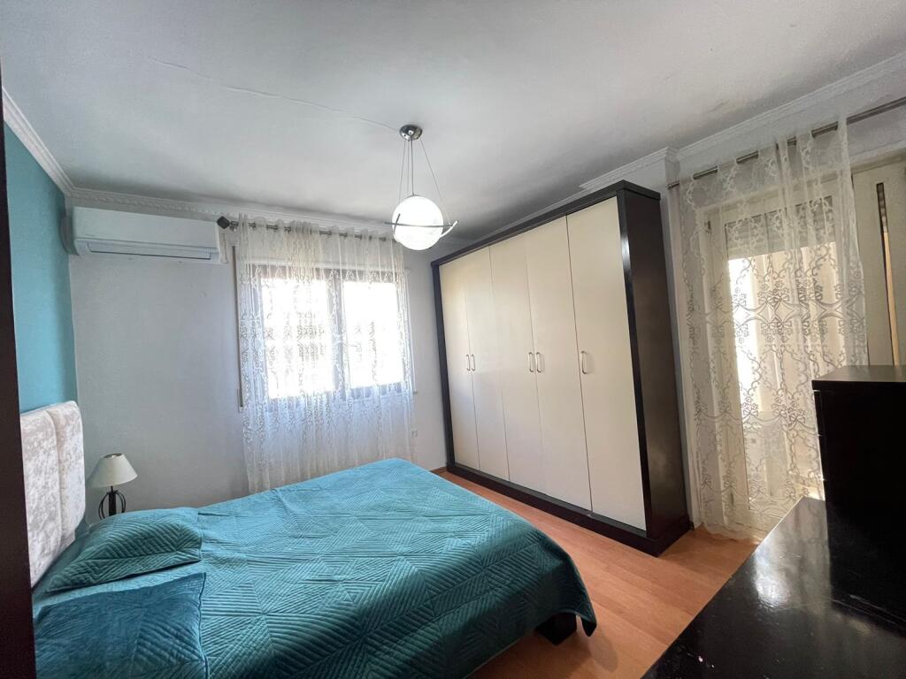 2+1 Apartment for Rent near Juridical Faculty in Bllok