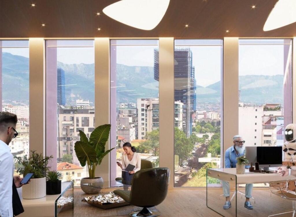 ZYRE ME QERA DUBLEX 532.8 M2 RRUGA E KAVAJES 16.000 EURO