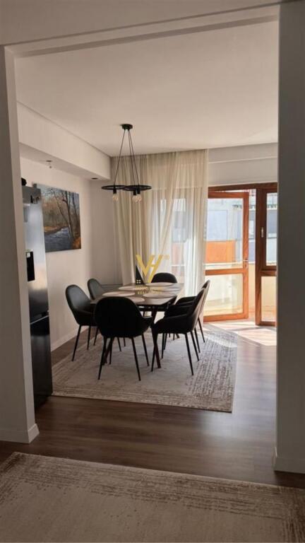 JEPET APARTAMENT 3+1+2+BLK ME QIRA NE FRESK,RR.E TELEFERIKUT 650 EURO