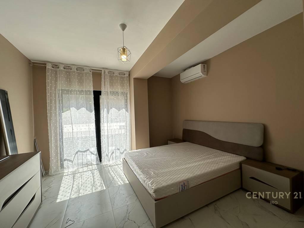 Apartament me Verandë (160m²) në Rezidencën Kodra e Diellit 2