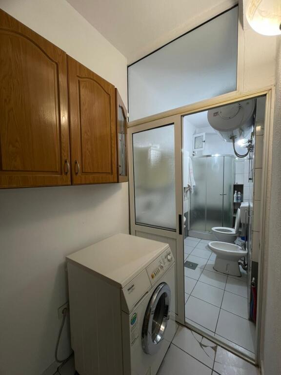 Jepet apartament 1+1 me qira ne Spitalle