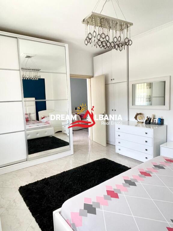 Jepet me Qera Apartament 2+1, prane Kompleksit Panorama ne Tirane (ID 42215385)