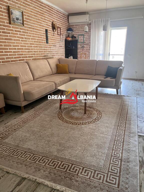 Apartament 2+1 me Qera tek Komuna e Parisit (ID 42215386)