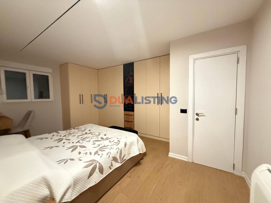 Shesim Apartament 2+1+2 rruga e Dibres prane Shkolles se Bashkuar!