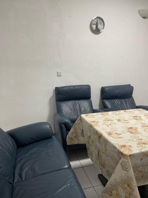 Jepet apartament 1+1 me qira ne Spitalle