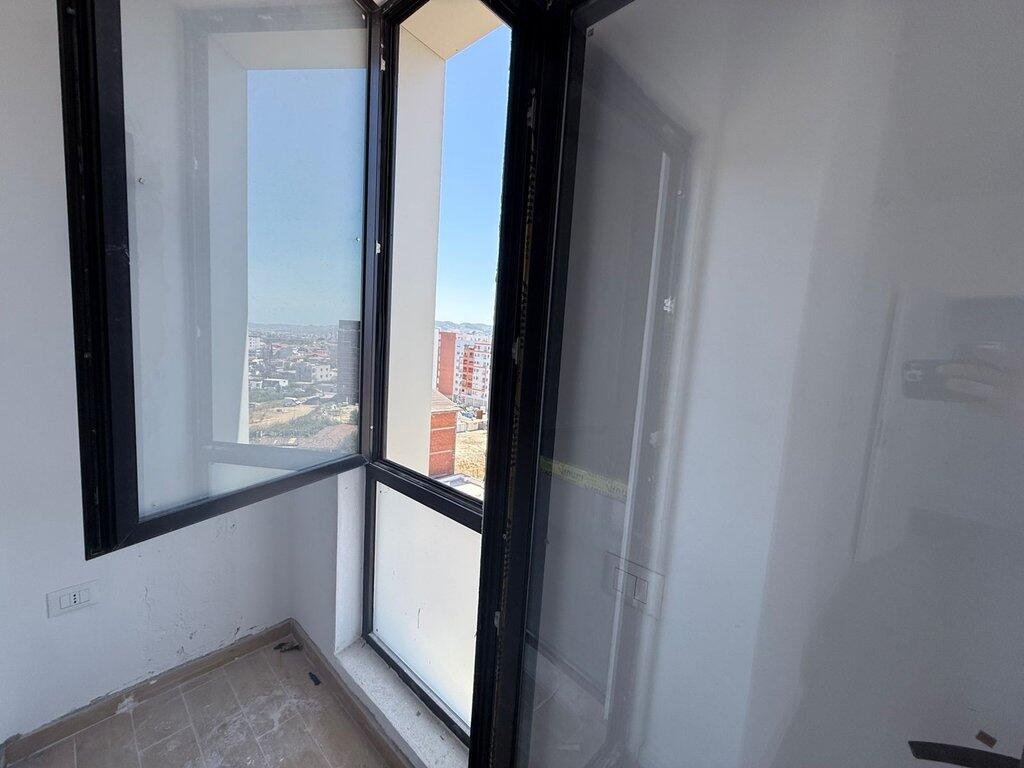 NEW BOULEVARD, WE RENT APARTMENT 1+1
