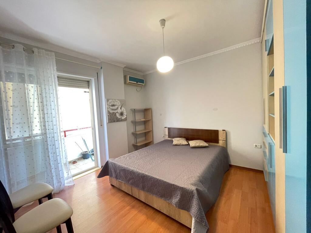 2+1 Apartment for Rent near Juridical Faculty in Bllok