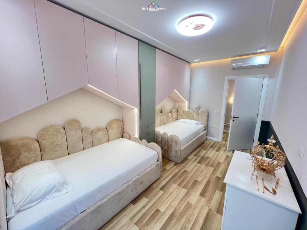 Apartament me qera 2+1+post parkimi ne Astir (ID B2201486) Tirane