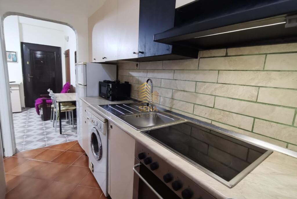 Qira, Apartament 1+1, Bulevardi i RI, 430 ALL/muaj