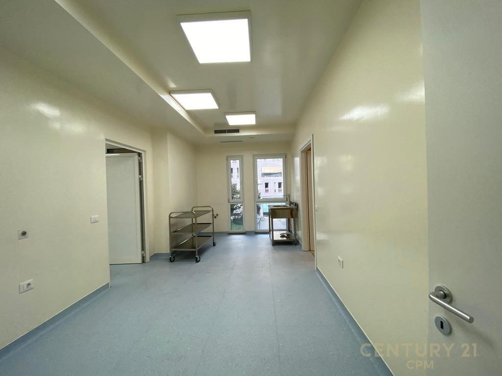 AT KIKA 2 WE RENT CLINIC SPACE