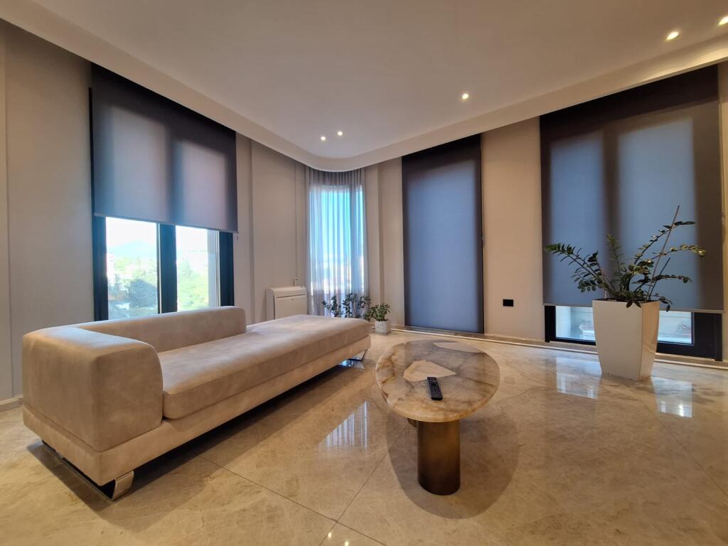 ✨ Luxury Apartment 3+1+2 with Parking for Sale in Tirana – Artistic High School Area ✨