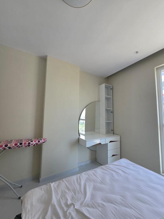 Super Apartament 1+1 me qera tek Univers City (400 Euro)