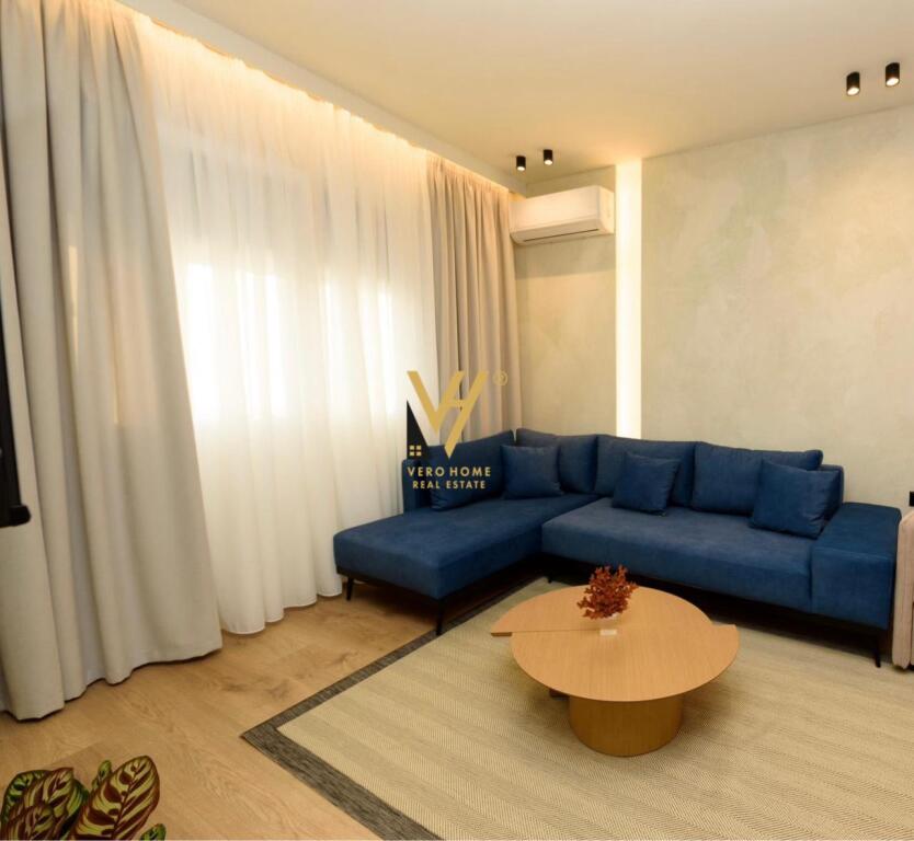 SHITEN 2 NJESI BANIMI,APARTAMENT 1+1 &amp; STUDIO NE LUNGOMARE, VLORE 351.000 EURO