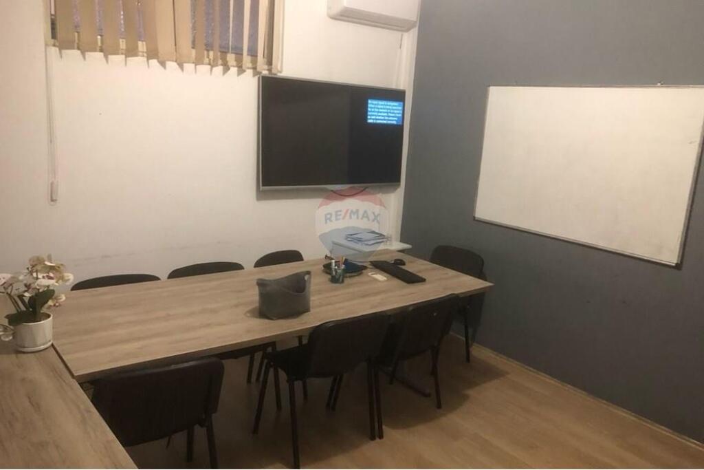 DYQAN PER SHITJE PRANE 21 DHJETORIT!